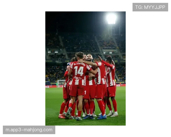 西蒙尼从4-4-2改为动态4-1-4-1提升防守弹性